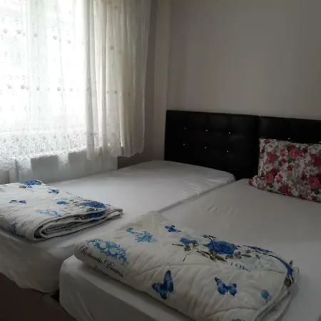 Omer Hayyam Suites 3*