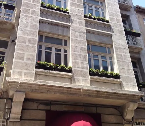 Omer Hayyam Suites 3* 이스탄불