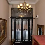 Aparthotel Omer Hayyam Suites