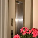 Omer Hayyam Suites Istanbul