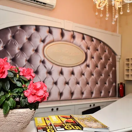 Omer Hayyam Suites Lägenhetshotell Istanbul